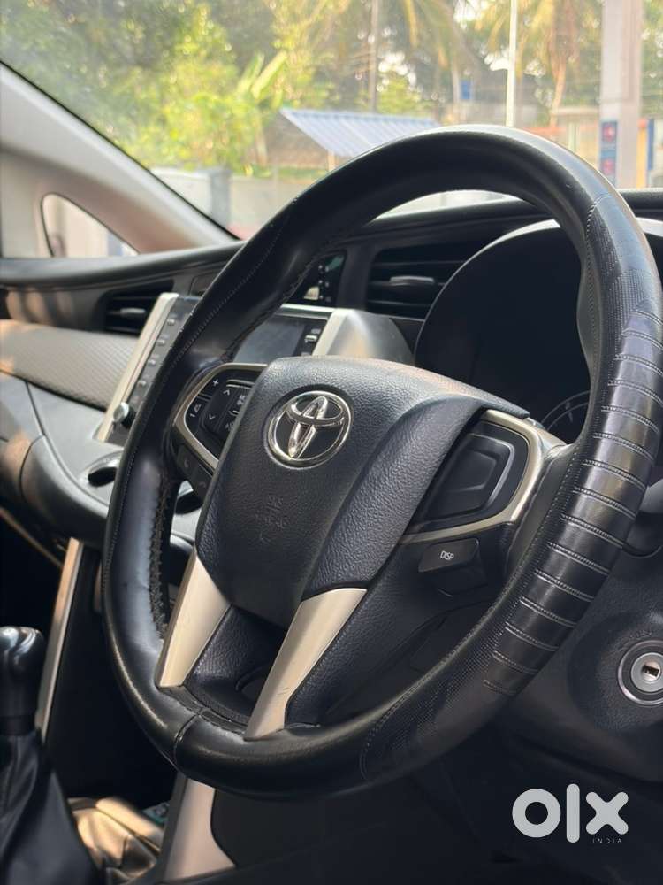 Toyota Innova Crysta 2022 Diesel Well Maintained