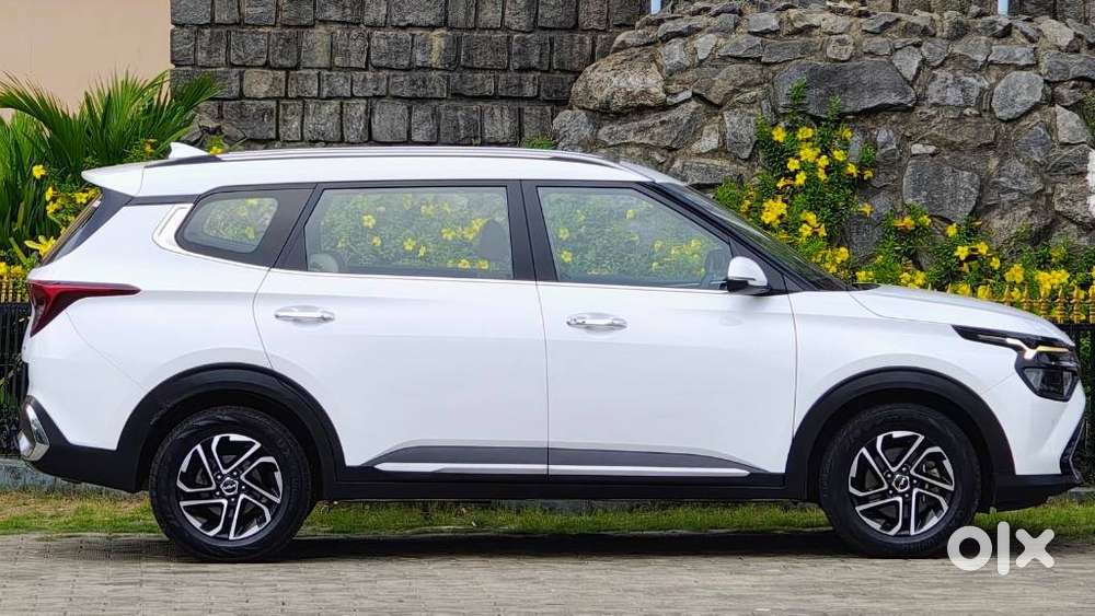 Kia Carens 1.4 Luxury Plus 6 Str, 2022, Diesel
