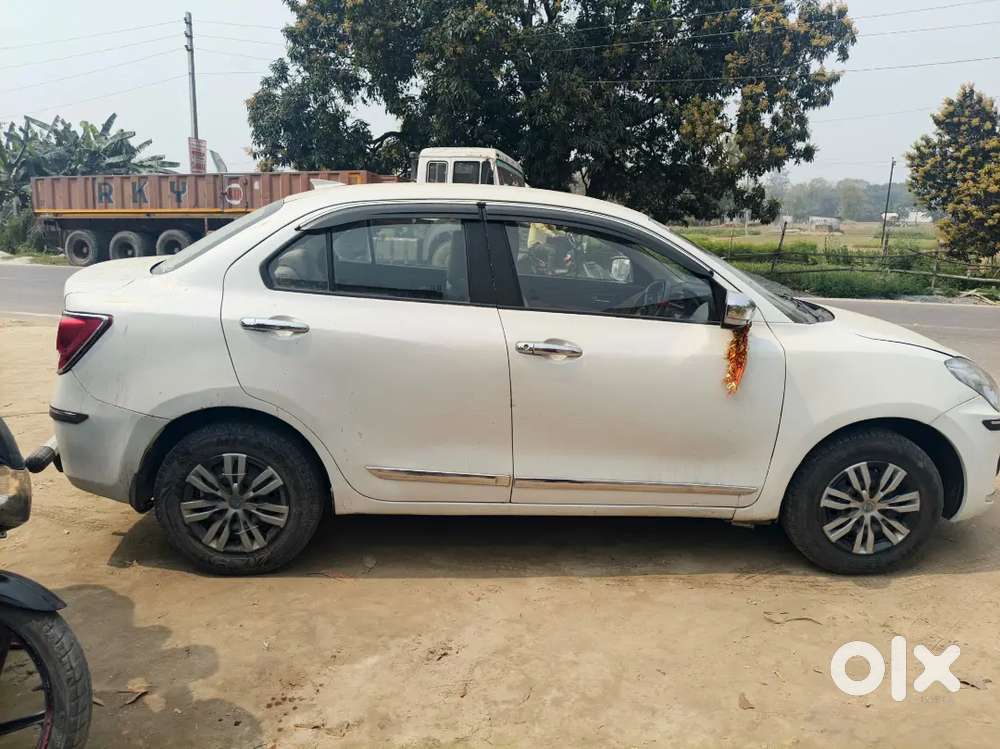 Maruti Suzuki Dzire 2017 Diesel 89532 Km Driven