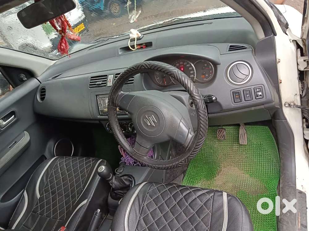 Maruti Suzuki Dzire Tour 2011