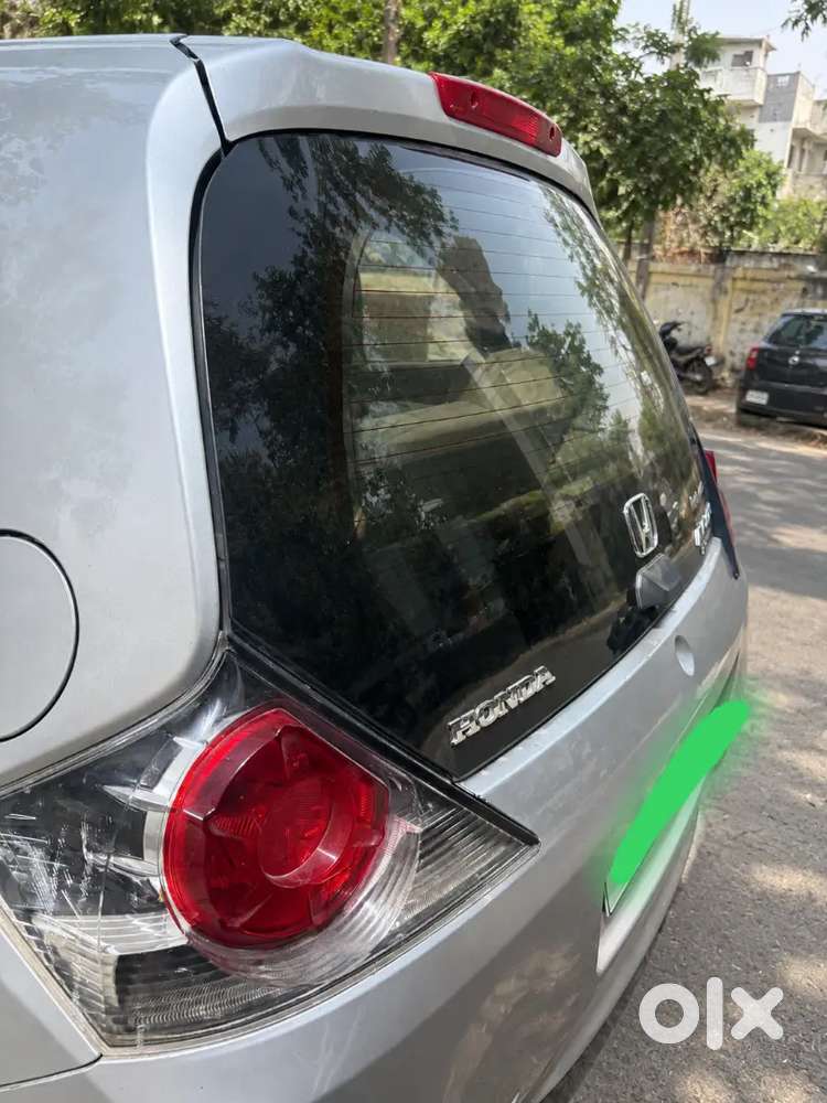 Honda Brio 2014