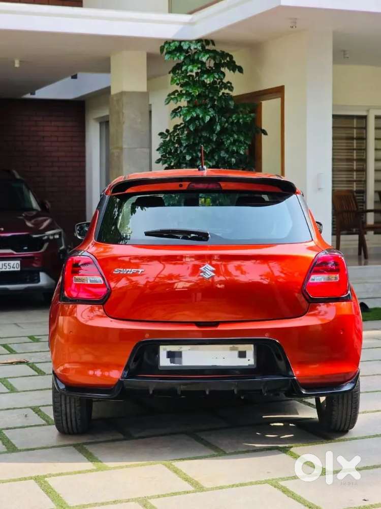 Maruti Suzuki Swift Zxi 2022 Neat And Well Maintained, Low Kilometter