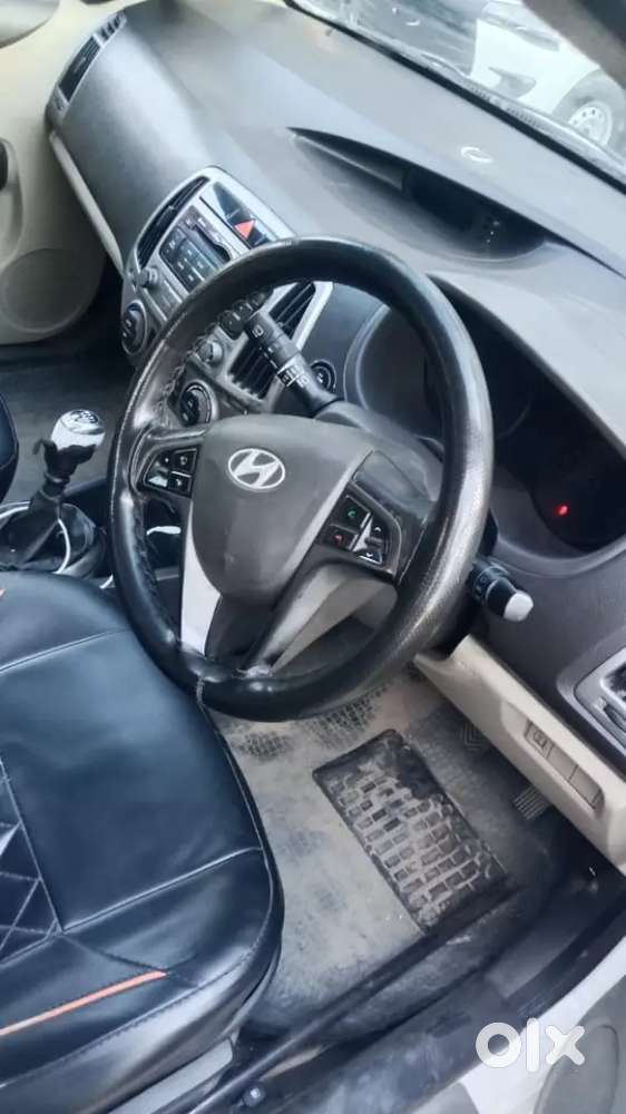 Hyundai New I20 2013 Diesel 83000 Km Driven