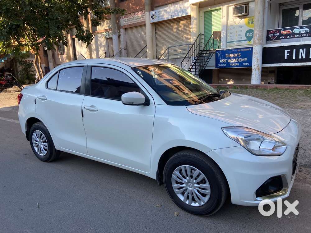 Maruti Suzuki Swift Dzire Vxi Optional, 2020, Petrol