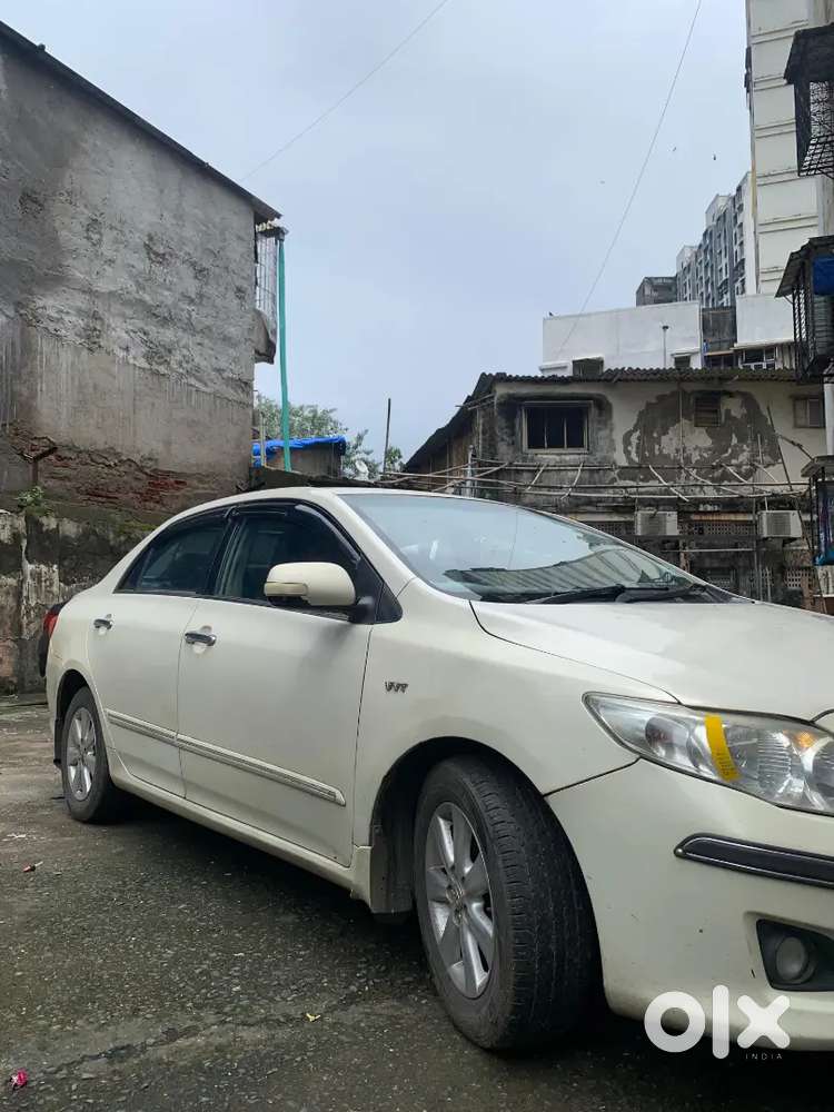 Toyota Corolla Altis 2010 Model