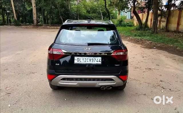 Hyundai Alcazar 2.0 Signature (o) Petrol At 7 Str, 2023, Petrol