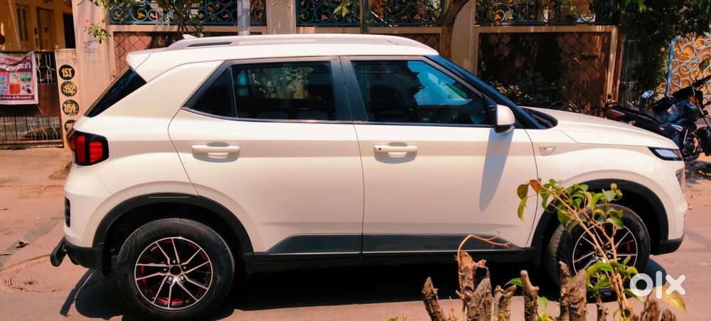 Hyundai Venue, 2022, Petrol