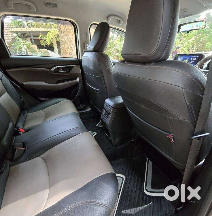 Toyota Urban Cruiser Hyryder E Neodrive Aero Edition, 2024, Petrol