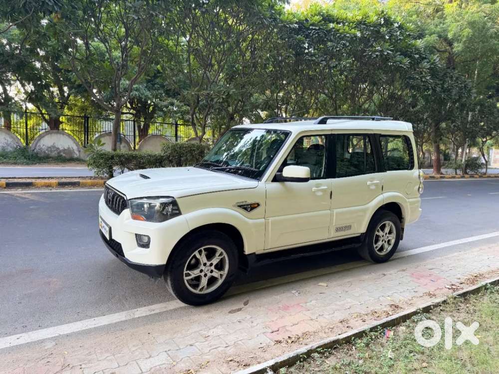 Mahindra Scorpio S10, 2017, Diesel