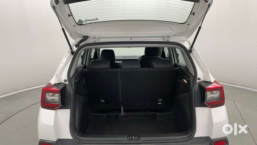 Skoda Kylaq Signature Plus At, 2025, Petrol