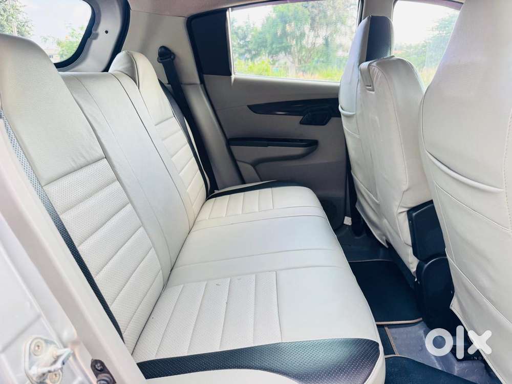 Mahindra Kuv 100 Mfalcon G80 K4 Plus, 2016, Petrol
