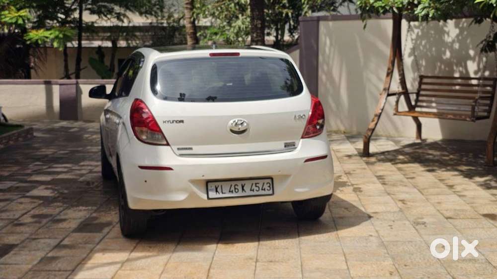 Hyundai I20 Sportz At 1.4, 2014, Diesel