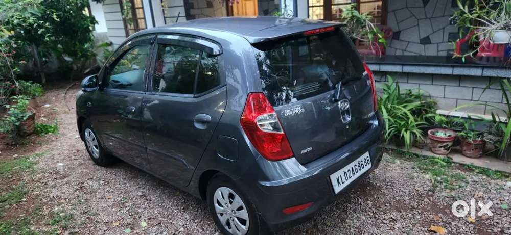 Hyundai I10 Automatic 2011 Petrol 55000 Km Driven