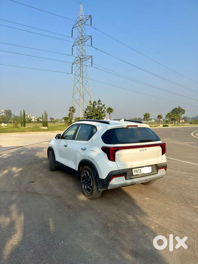 Kia Sonet 2025 Petrol Well Maintained