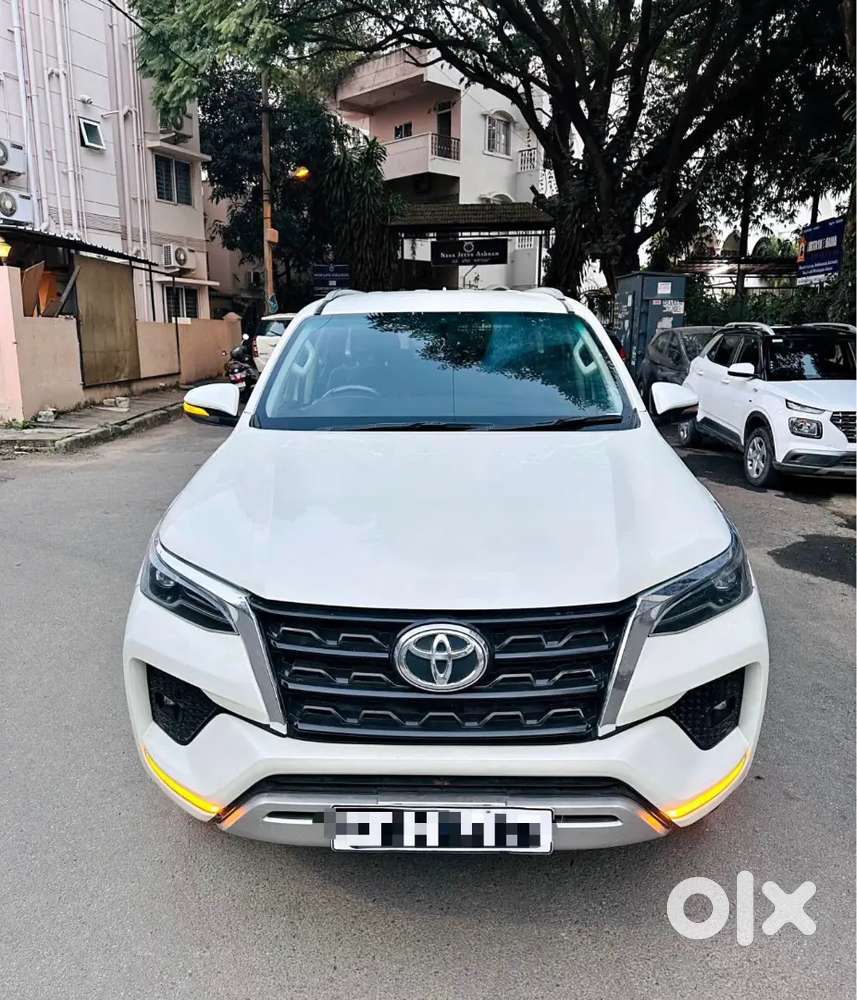 Toyota Fortuner 4x2 Mt  2024 Diesel 35000 Km Driven 1st Owner