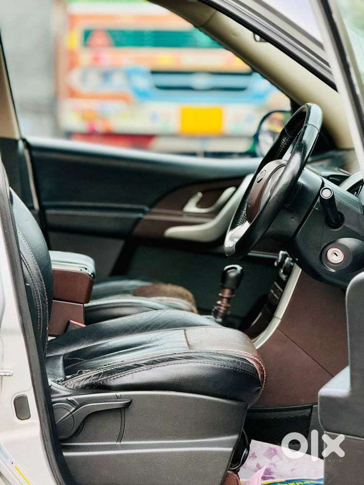 Mahindra Xuv500 W8, 2012, Diesel