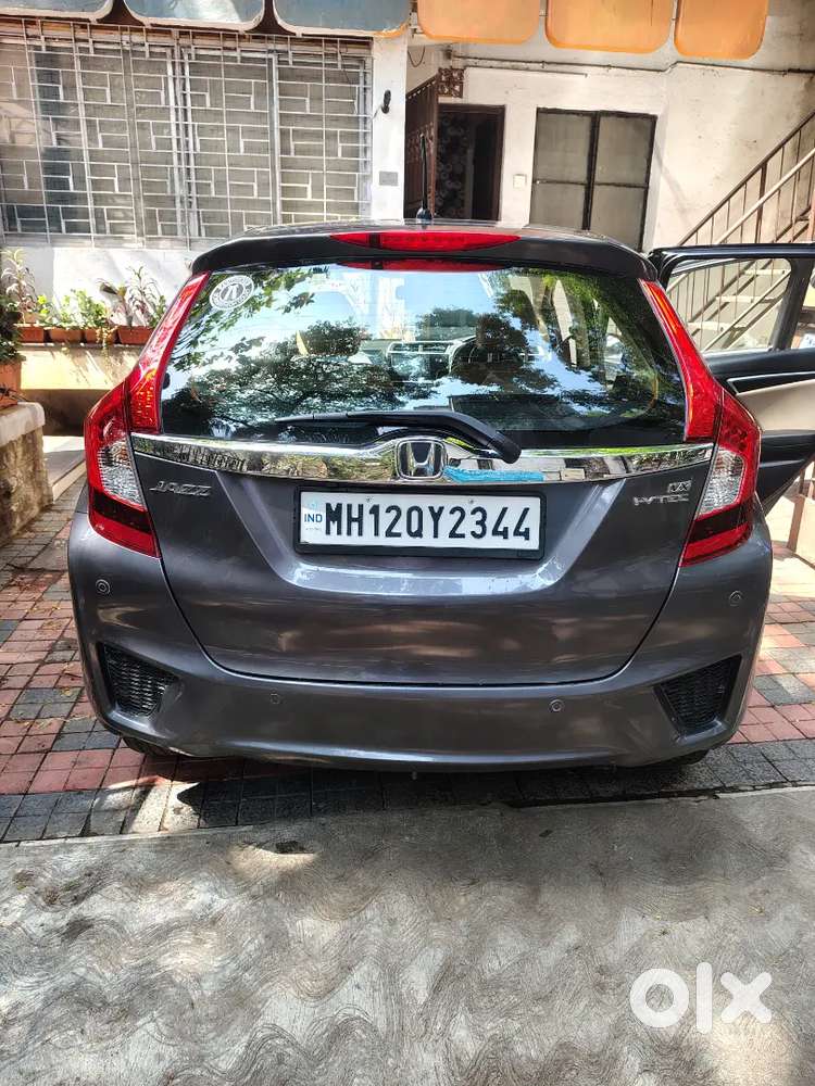 Honda Jazz Automatic Top End 2018 Petrol 33000 Km Driven