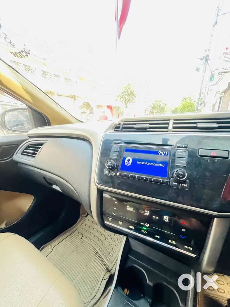 Honda City Very Less Driven ,vip Number ,doctor's Car Ready For Sale