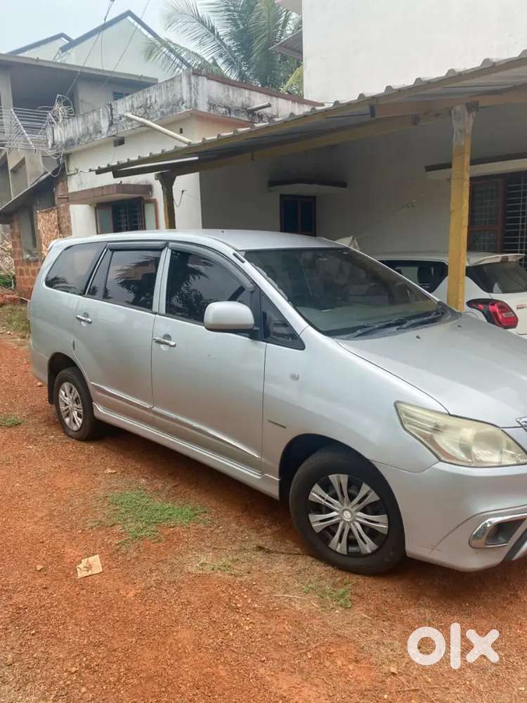 Toyota Innova Diesel 2015