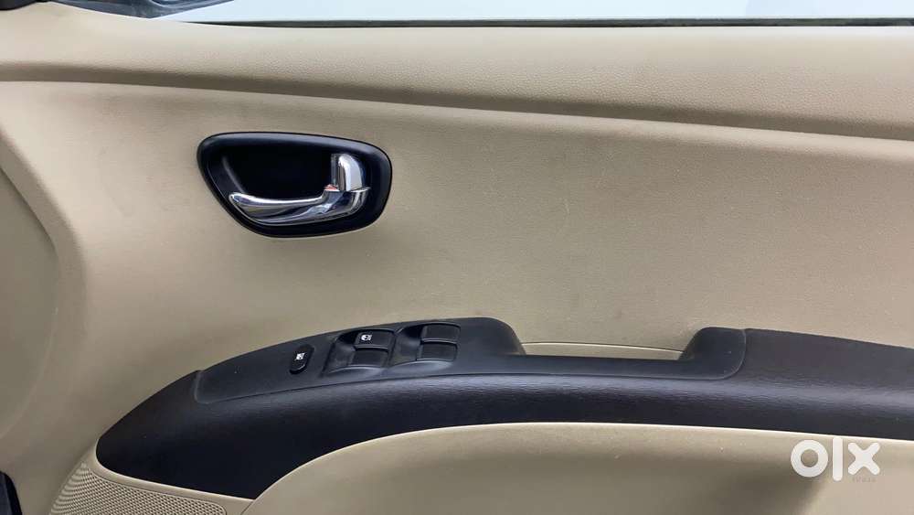 Hyundai I10 Sportz 1.1l, 2015, Petrol