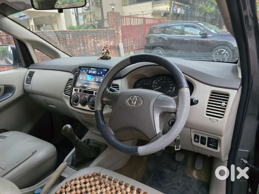 Toyota Innova 2.5 G (diesel) 7 Seater Bs Iv, 2013, Diesel