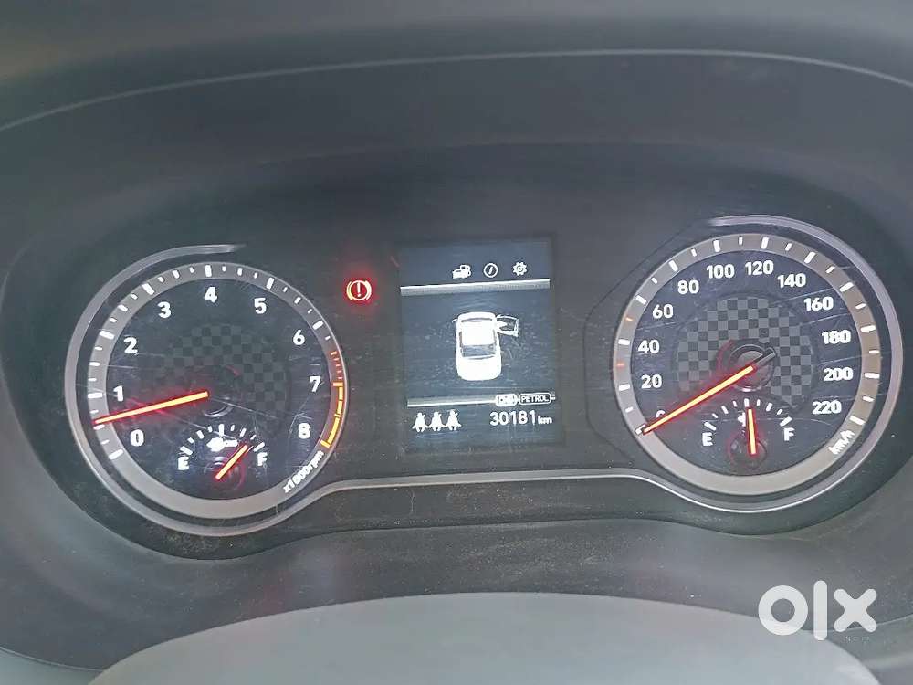 Hyundai Aura 2025 Cng & Hybrids 35000 Km Driven