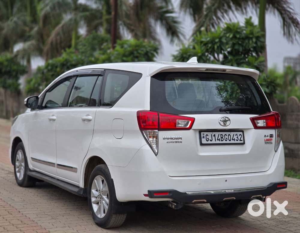 Toyota Innova Crysta 2.4 G Mt, 2017, Diesel