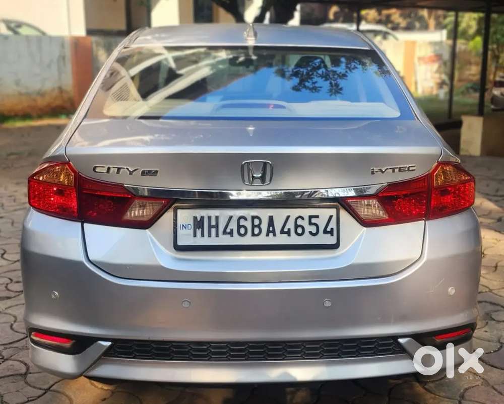 Honda City 2017 V Model Cng & Hybrids 117000 Km