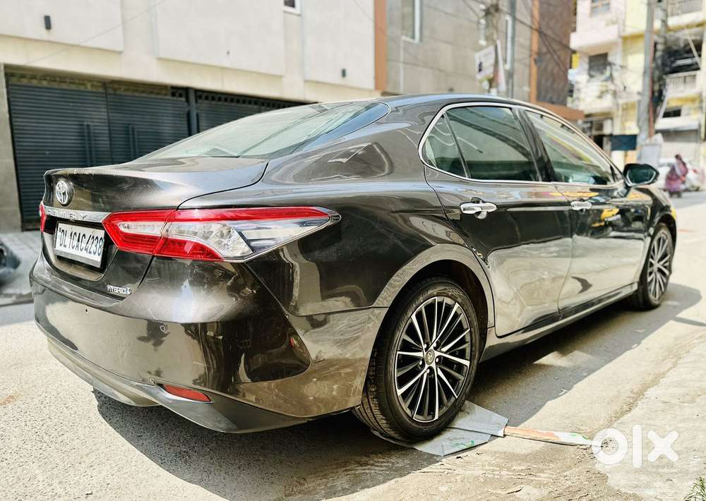 Toyota Camry 2.5 Hybrid, 2020, Petrol