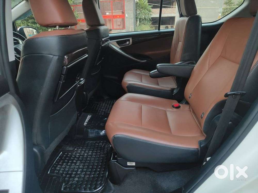 Toyota Innova Crysta 2.8z Automatic, 2019, Diesel