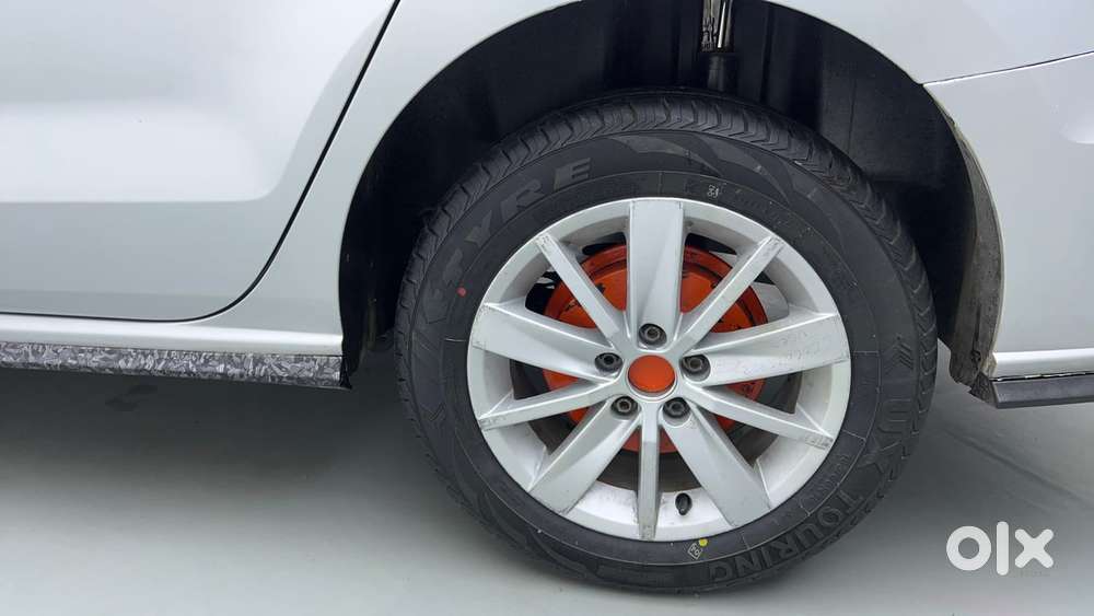 Volkswagen Vento Petrol Highline At, 2022, Petrol