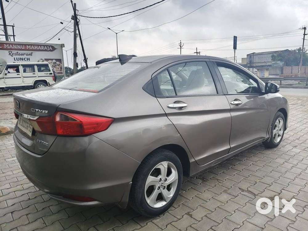Honda City V Inspire, 2015, Petrol