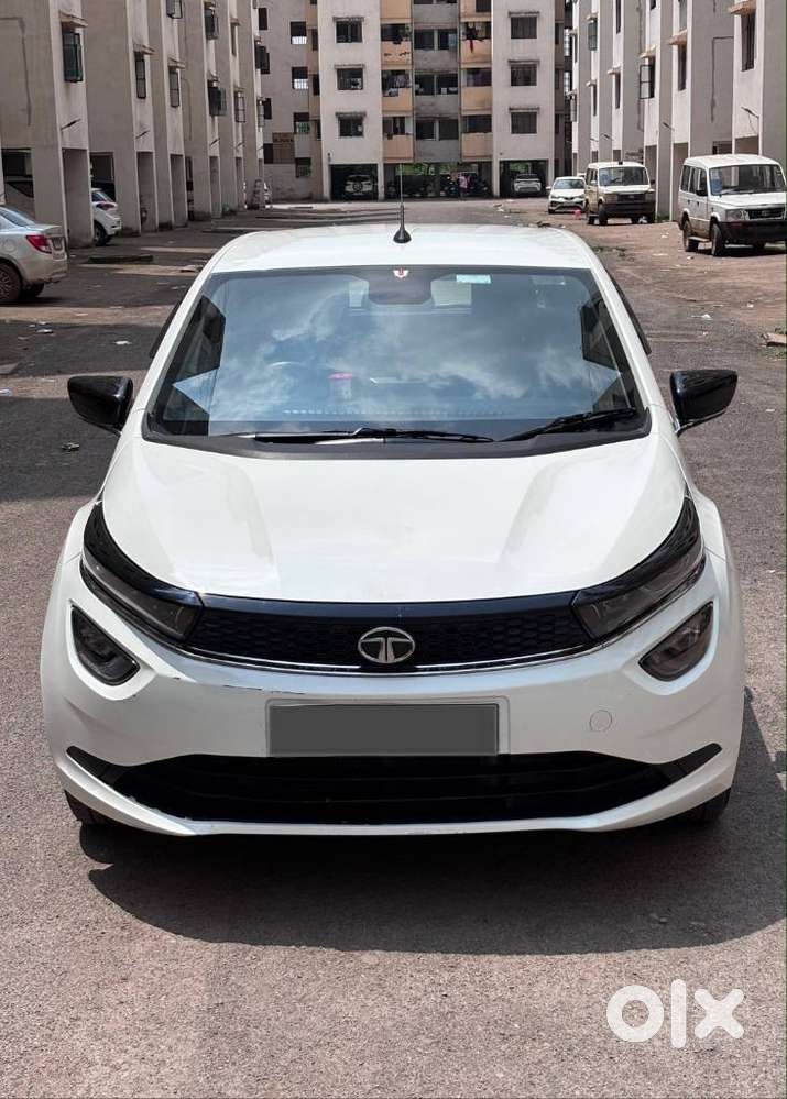 Tata Altroz Xz, 2022, Petrol