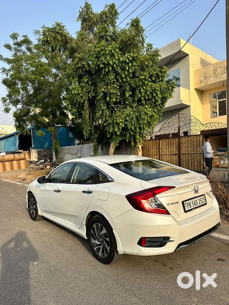 2020 Honda Civic 1st Owner Car With Brand New Tyre