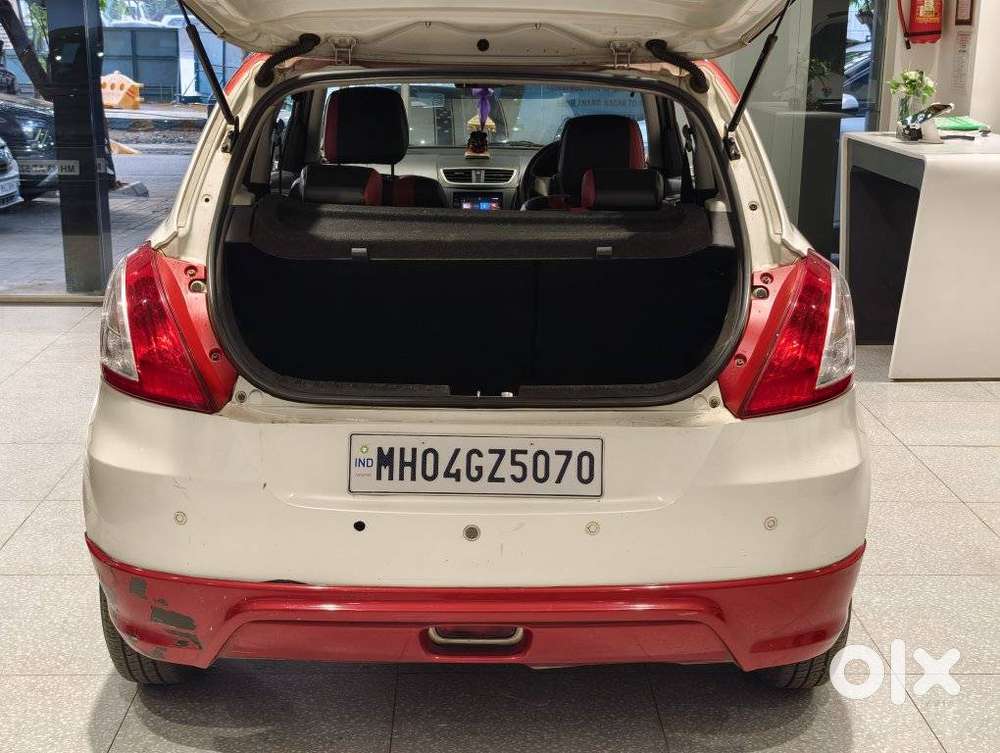 Maruti Suzuki Swift Vxi Glory Limited Edition, 2015, Petrol