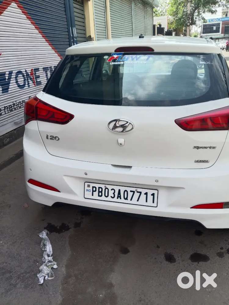 Hyundai Elite I20 2016 Diesel Well Maintained First Owner