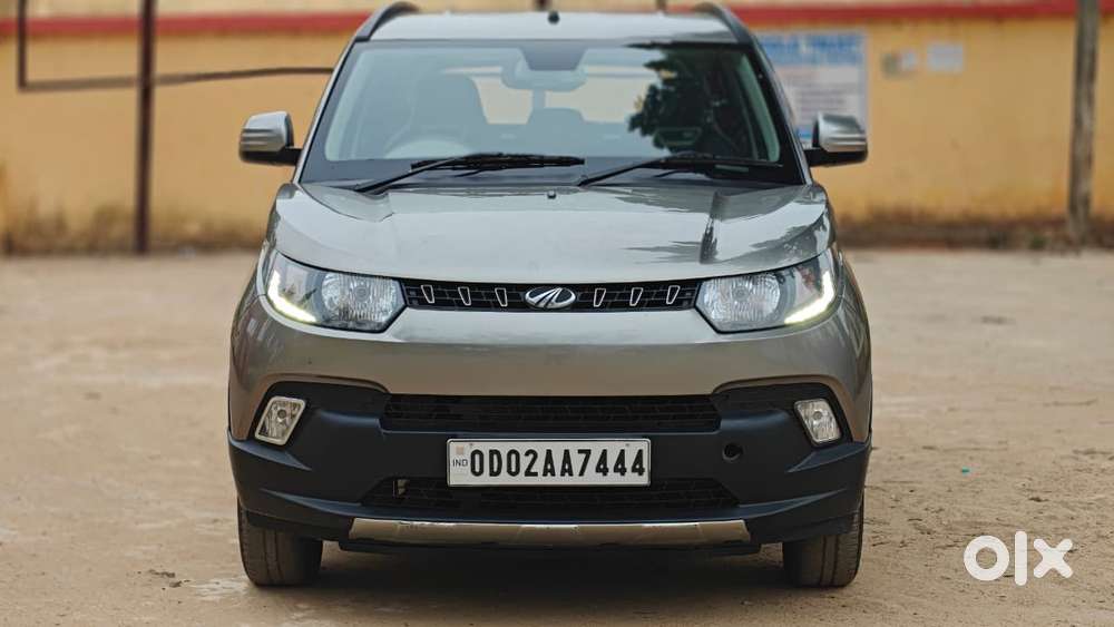Mahindra Kuv 100 2016-2017 Mfalcon G80 K8 Dual Tone, 2016, Petrol
