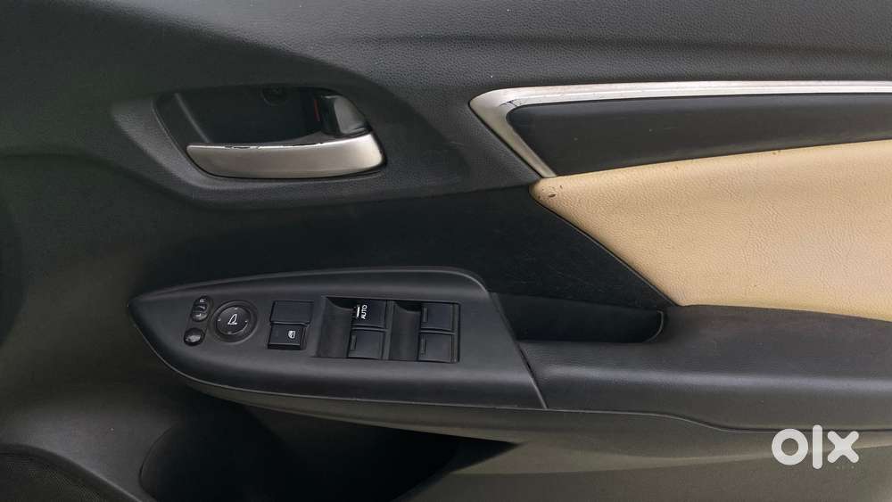 Honda Jazz 1.2 V At I Vtec, 2016, Petrol