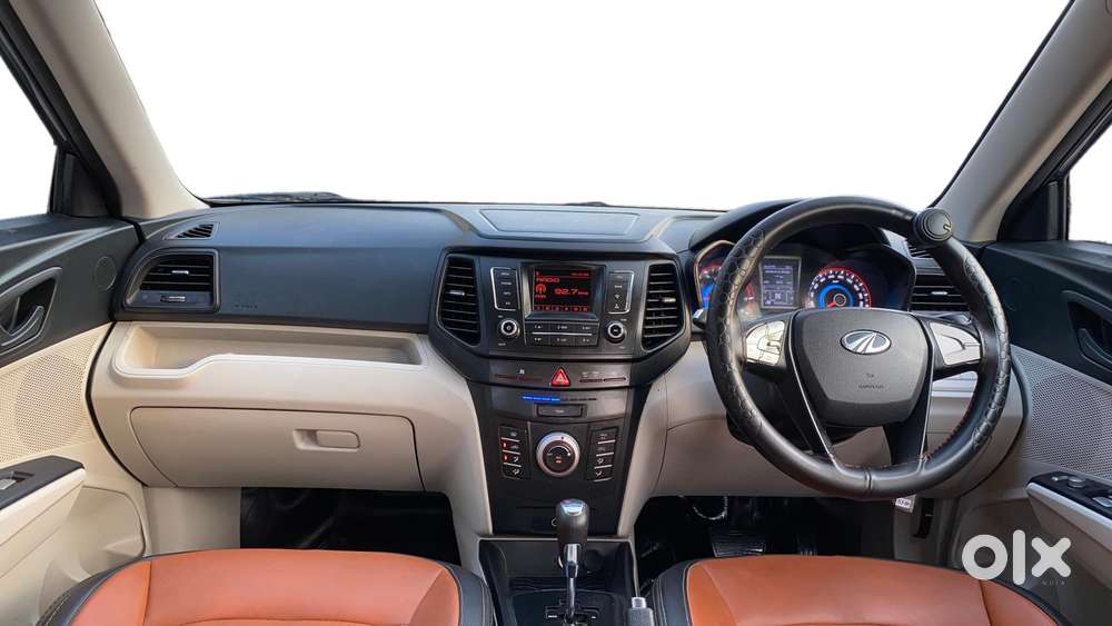 Mahindra Xuv300 1.2 W6 Amt Petrol, 2022, Petrol