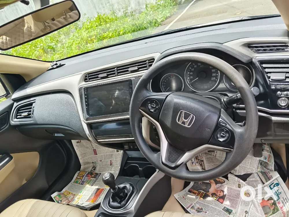 Honda City  
Model 2016