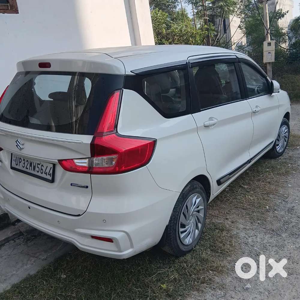 Ertiga 2022 Maruti Suzuki 76000 Km Driven