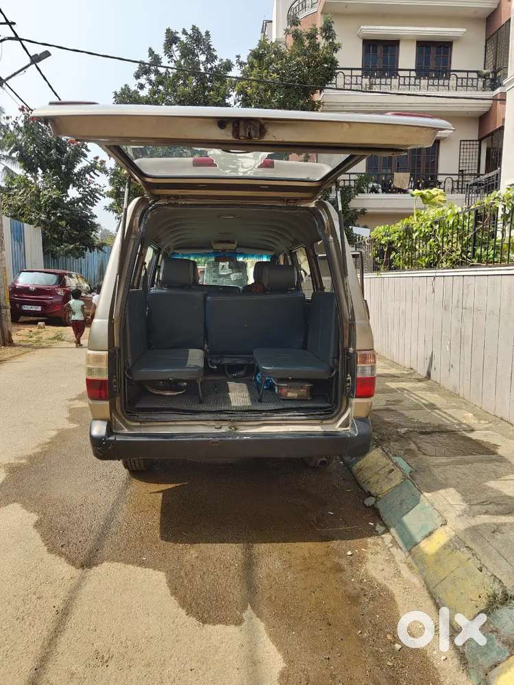 Toyota Qualis 2004 Diesel 190000 Km Driven
