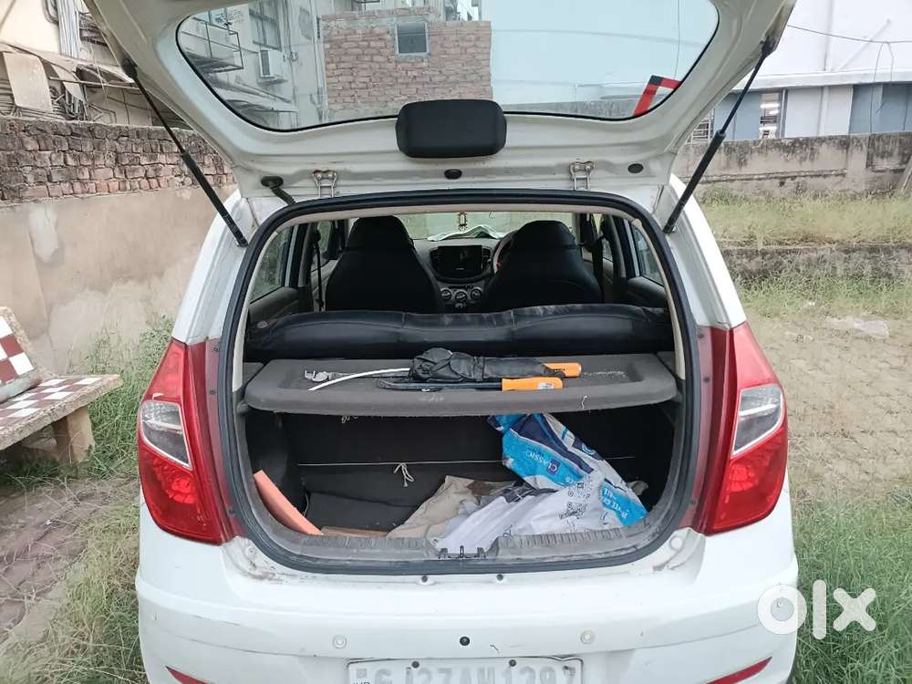 Hyundai I10 Sportz 2015