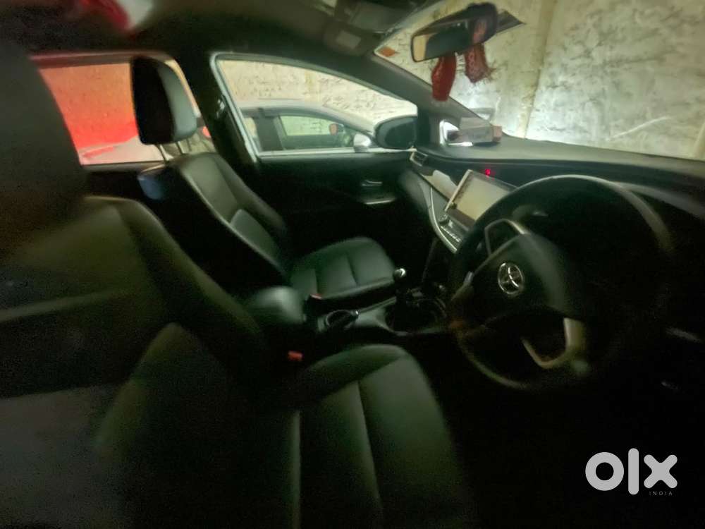 Toyota Innova Crysta 2024
