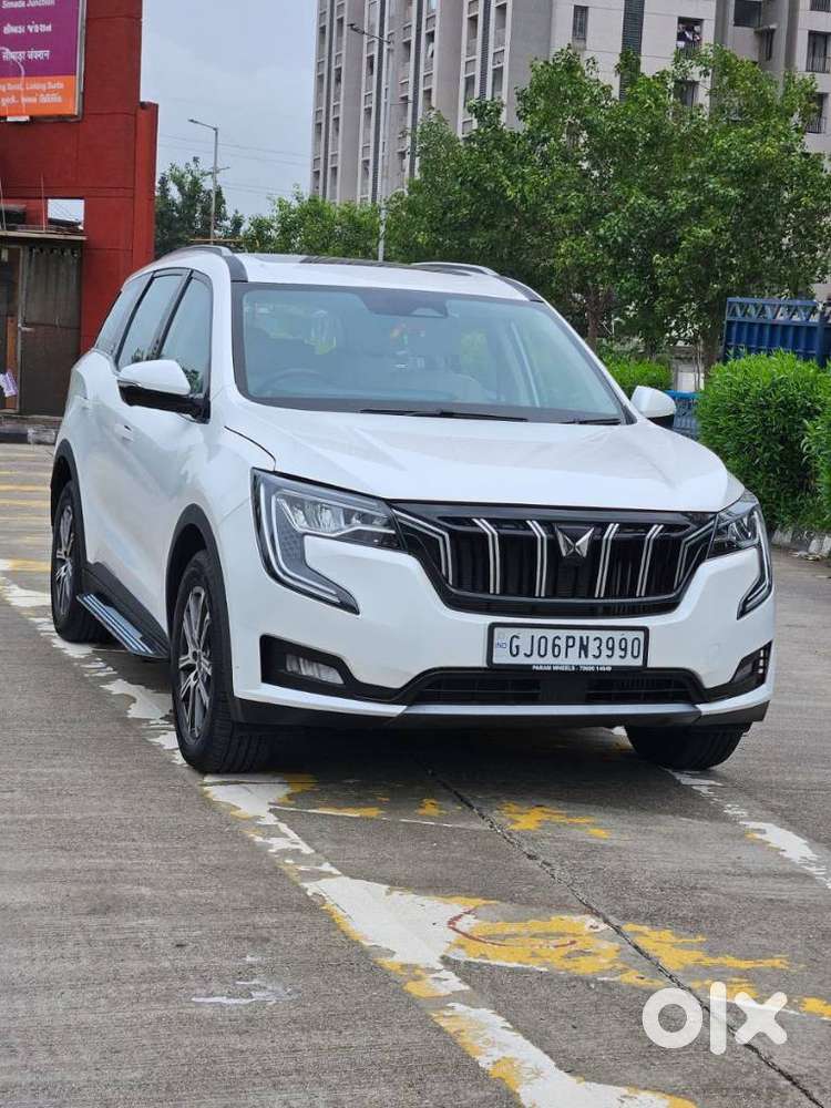 Mahindra Xuv700 2.2 Ax 7 Diesel Mt Luxury Pack Str, 2023, Diesel