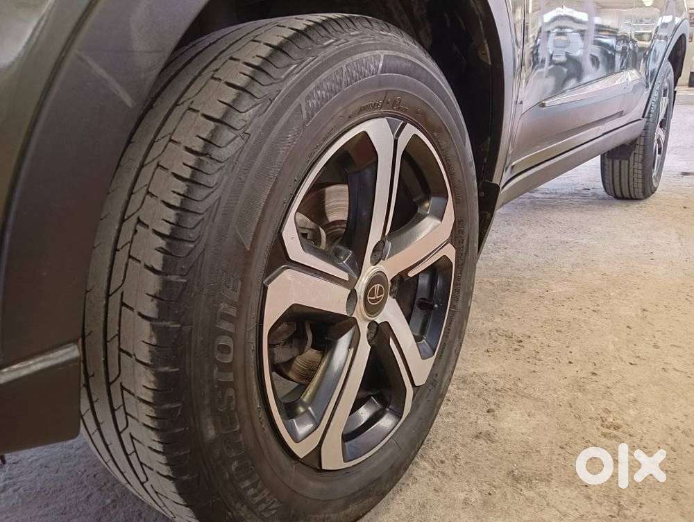 Tata Nexon 1.2 Revotron Xza Plus, 2022, Petrol