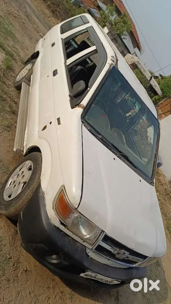 Chevrolet Tavera 2010