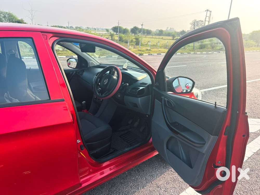 Tata Tigor Xm Petrol Manual | 1st Owner | 64,141 Km | 2018