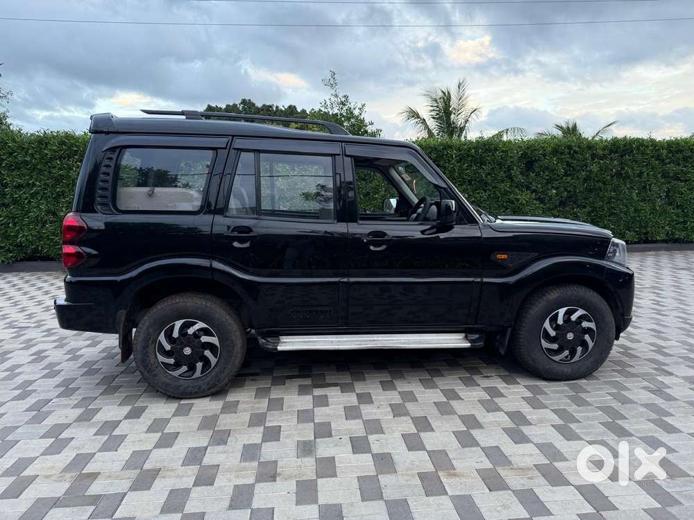 Mahindra Scorpio S2, 2015, Diesel