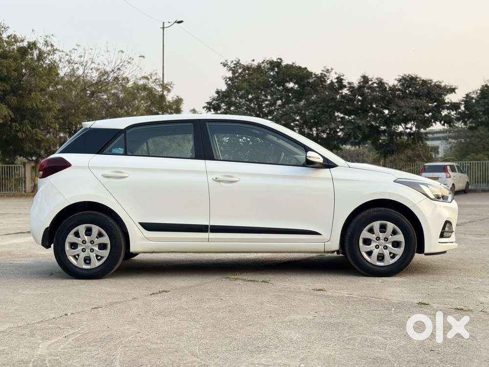 Hyundai Elite I20 [2018-2020] 1.2 Sportz, 2020, Petrol
